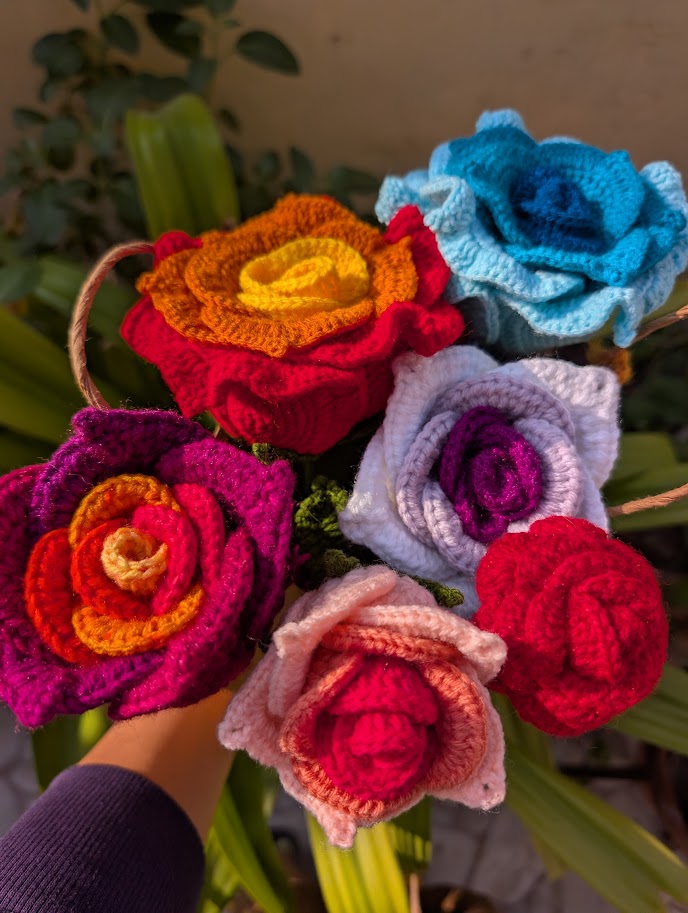 Colorful crochet rose bouquet